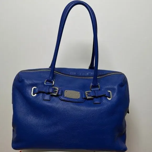 Michael Kors Weekender Bag - Picture 5 of 9